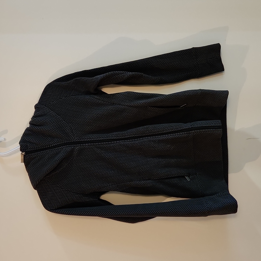 Bench Hooded Zipup